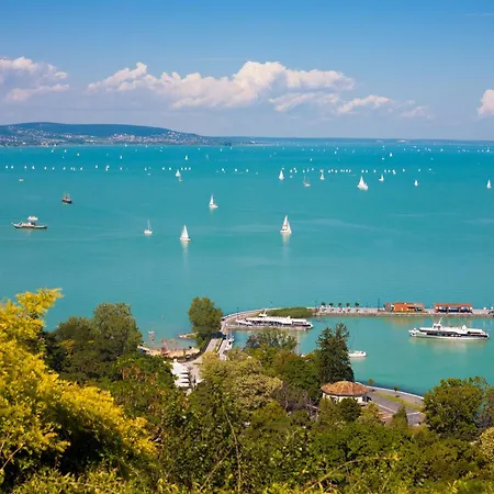 Side Luxury Steps To The Lela - Happy Apartment Balatonlelle